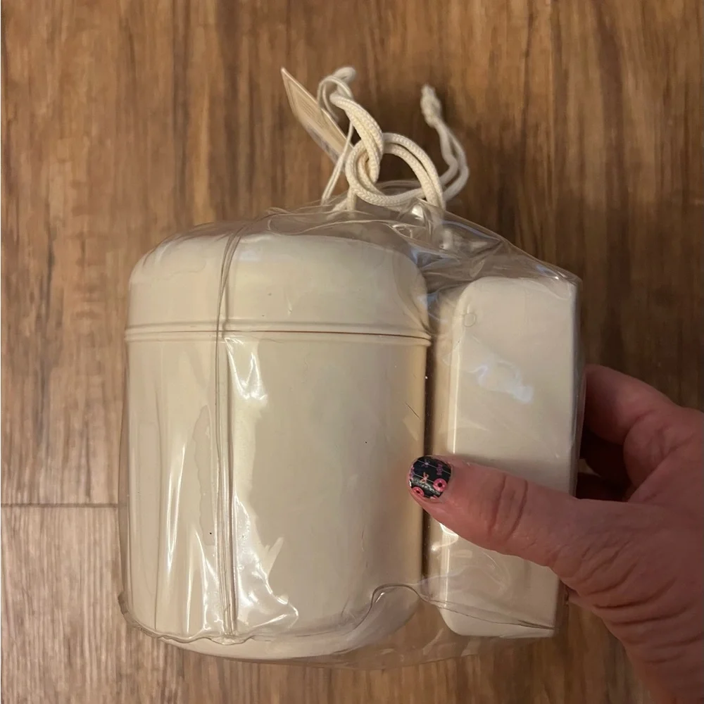 Vintage Discontinued Mothercare “Winnie the Pooh” Baby Care Gift Set - Picture 4 of 6